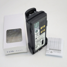Motorola XIRP6600, P6620, P8668i對講機標準鋰離子IMPRES Li-Ion 2450mAh  IP68 電池原材料生產:中國, 生產包裝:馬來西亞